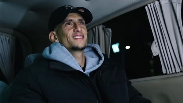 "معجب بـ3 لاعبين".. أول تعليق من المغربي صلاح مصدق بعد انضمامه للزمالك