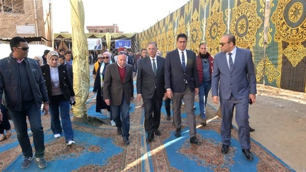 نائب محافظ الدقهلية: الكشف والعلاج لـ1650 مواطنا بالقافلة الطبية في قرية دميرة