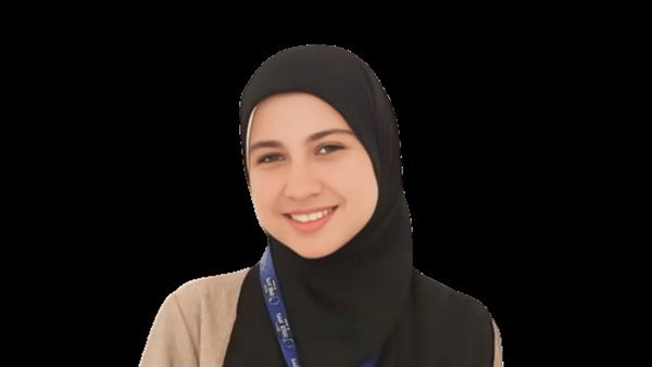 النابغة «مى الفيومية».. أصدرت كتابها الأول فى سن الـ16