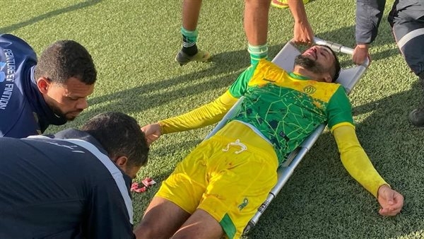 عنف وإصابات في مباراة كرة قدم بالدوري التونسي (فيديو)