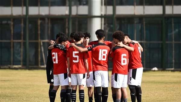 بعد انضمام لاعبى الأهلى.. منتخب الشباب يواصل استعداداته لبطولة قطر الودية