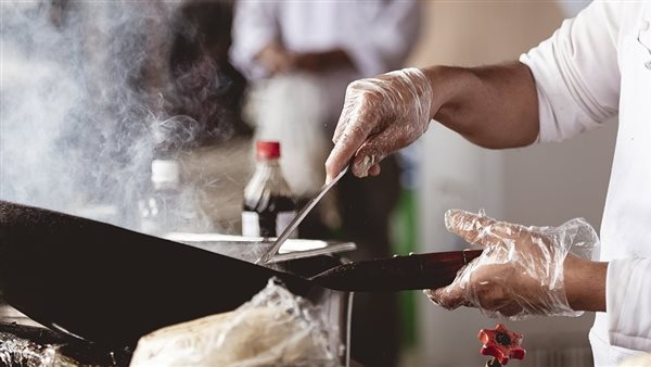 دراسة: الطهي أخطر على الصحة من شوارع لندن المزدحمة