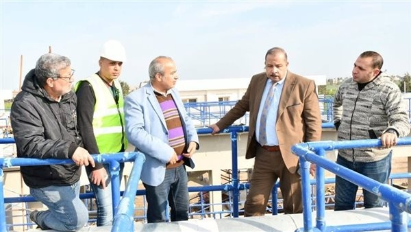 رئيس مياه دمياط يتفقد محطات الشرب ميدانيا