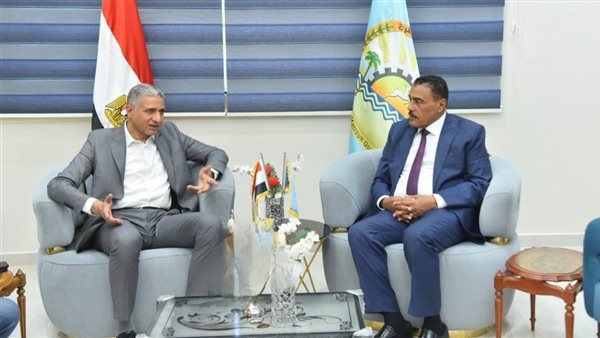 محافظة مطروح: الموافقة على إنشاء موزع كهرباء جديد ببراني