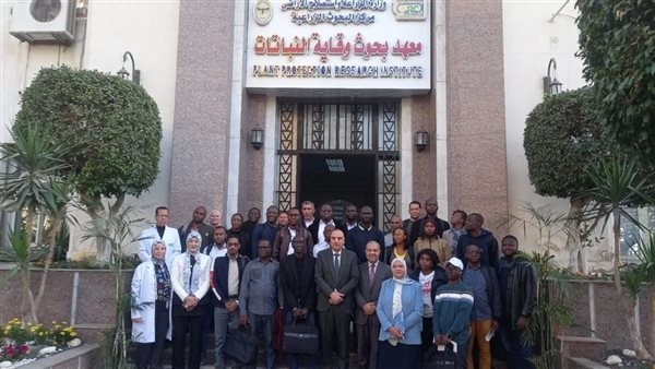 وفد إفريقي يزور معهد بحوث أمراض النبات