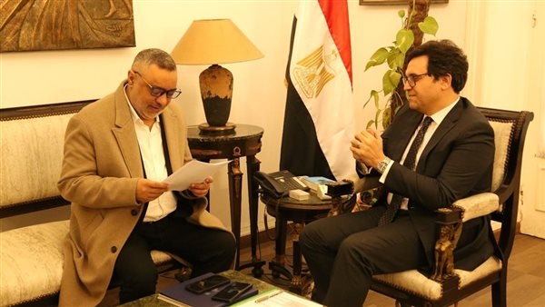 عبدالرحيم كمال يستعرض مع وزير الثقافة رؤيته لتطوير الرقابة وتعزيز دورها بدعم الإبداع
