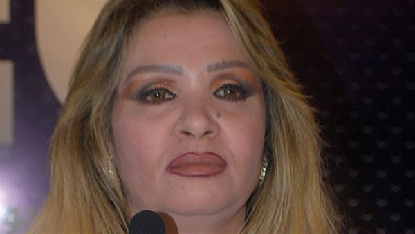 منى الحسيني تترشح في انتخابات الأهلى (خاص)