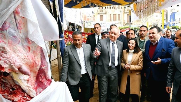 قطار الخير بالبحيرة.. افتتاح معرض "اهلا رمضان" بايتاى البارود