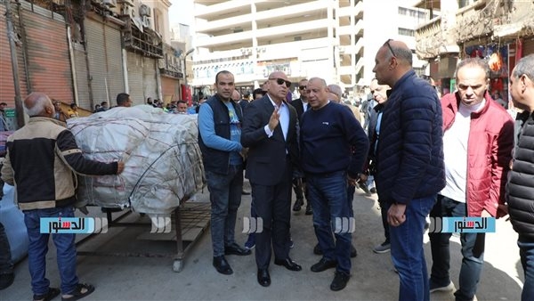 محافظ القاهرة يتفقد أعمال إخلاء شارعي الجوهري ويوسف نجيب بالموسكي
