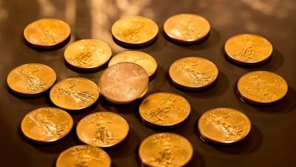 ترامب يرفع أسعار الذهب عالمياً: تهديد الرسوم الجمركية يشعل المعدن الأصفر
