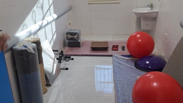 تجهيز عيادتين لذوى الهمم ببني سويف ووحدة علاج طبيعي بالإسماعيلية