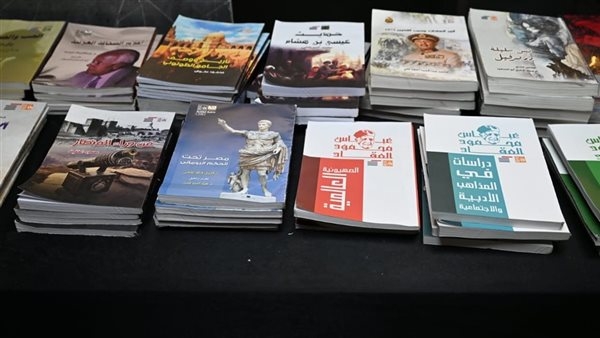 كنوز الكتب وروائع الحرف اليدوية فى ليالى رمضان بمسرح السامر