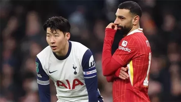نجم توتنهام يختار محمد صلاح على حساب رونالدينيو ونيمار