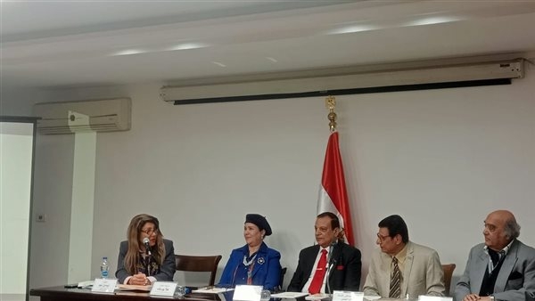 حمدى البصير: "فرسان فن الكاريكاتير" لا يحاكم الرسامين بسبب أفكارهم