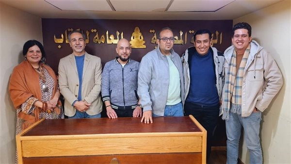 "ديوان الشعر".. آخر نبضات القصيدة في ليالي رمضان