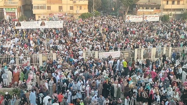 أجمل بوستات ورسائل تهنئة عيد الفطر 2025 لمشاركتها عبر تويتر وفيس بوك