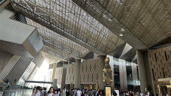 المتحف المصري الكبير يستضيف النسخة الثالثة من ملتقى التمكين بالفن