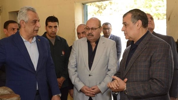 وزير الإنتاج الحربى: عجلة الإنتاج لم تتوقف خلال الإجازات الرسمية