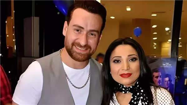 نضال الشافعى يشيع جنازة زوجته من دريم لاند عقب صلاة الجمعة