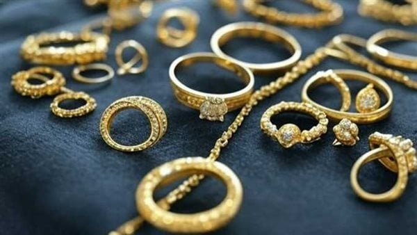 سعر الذهب عيار 21 اليوم الأحد 25 مايو 2025 في محلات المجوهرات