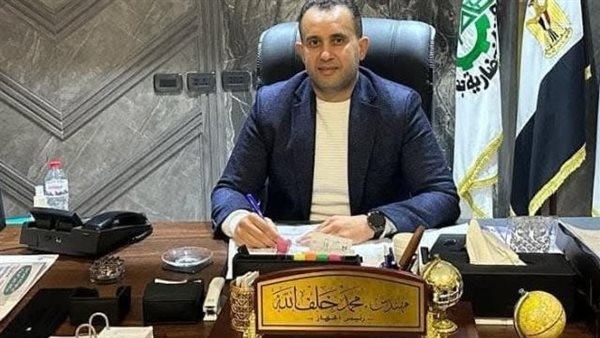متابعة أعمال تطوير طرق ومداخل مركز مارينا العلمين.. "القرى السياحية" يوضح
