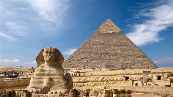وداعًا للمضايقات.. الأهرامات بعد مشروع التطوير.. مشهد حضارى يليق بأعظم أثر تاريخى فى العالم