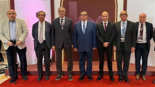 مؤتمر علمي لجلاكسوسميثكلاين علي هامش إطلاق تطعيم "بیكسیرو" أول تطعيم بمصر للوقاية من الالتھاب السحائي البكتیري "ب"