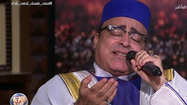 صلاح الجمل يكشف لـ " بالخط العريض" تفاصيل تسجيله لقراءة القرآن الكريم بالحرم المكي