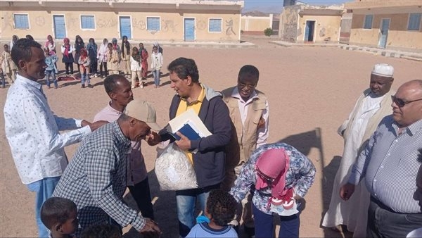 لتطوير العملية التعليمية ودعم الطلاب.. مدير "تعليم البحر الأحمر" يبدأ جولة ميدانية في حلايب