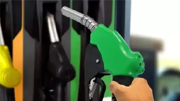 وفقا لقرار لجنة التسعير.. سعر البنزين اليوم الجمعة 16-5-2025