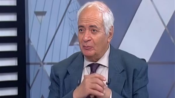حسين البنهاوى: أثمّن احتفاء قصور الثقافة بالأديب الراحل نجيب محفوظ
