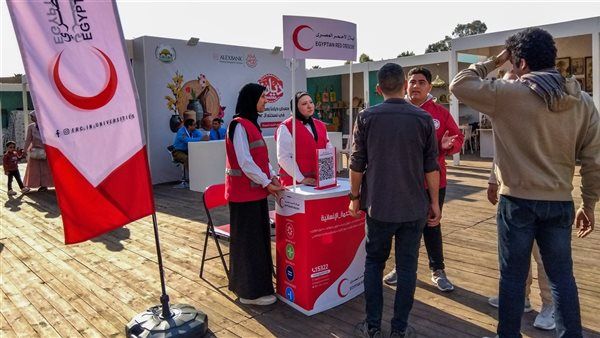 الهلال الأحمر: ملتزمون بالوقوف في صف الإنسانية خاصة في النزاعات والحروب