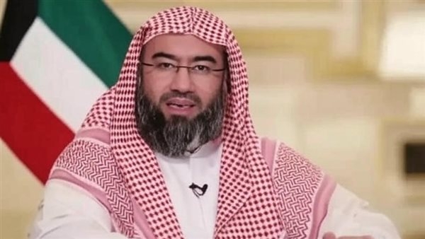 قصة نبيل العوضي: من سحب الجنسية في الكويت إلى ملايين المتابعين على منصات التواصل