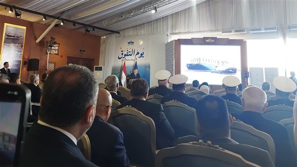 رئيس الوزراء يشهد احتفالية هيئة لقناة السويس بمناسبة "يوم التفوق"