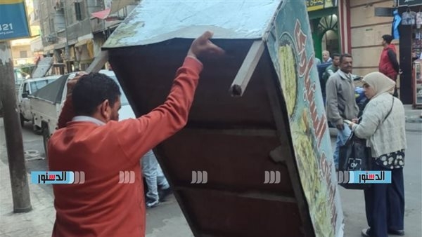 محافظ الإسكندرية يشدد على تكثيف حملات إزالة الإشغالات والتعديات بأحياء الثغر