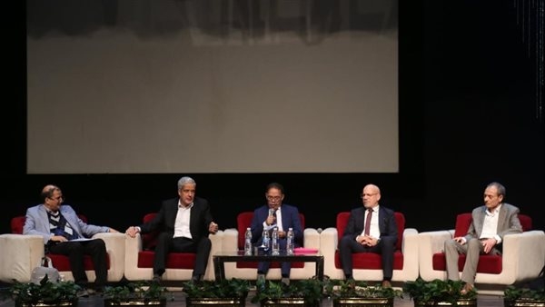 "محفوظ في القلب" تثرى المشهد الثقافي فى الأوبرا بـ3 محافظات