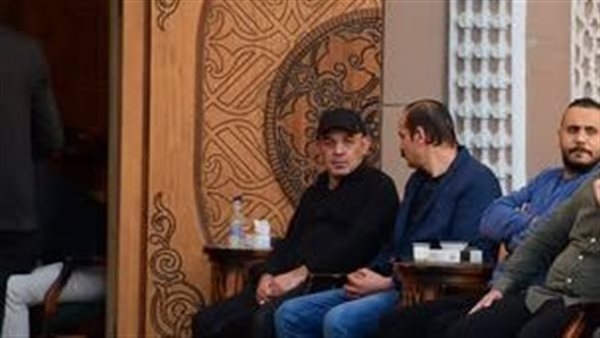 علاء مرسي أول الحضور في عزاء الراحل سليمان عيد