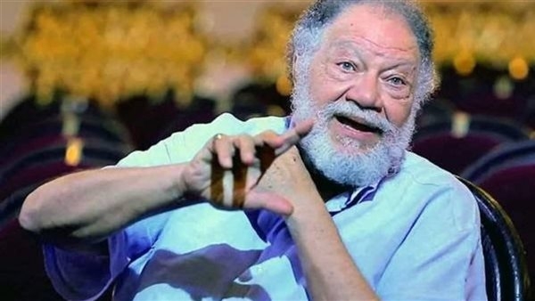 المسرح القومي يحتفل بعودة يحيى الفخراني بعرض "الملك لير" في مايو المقبل