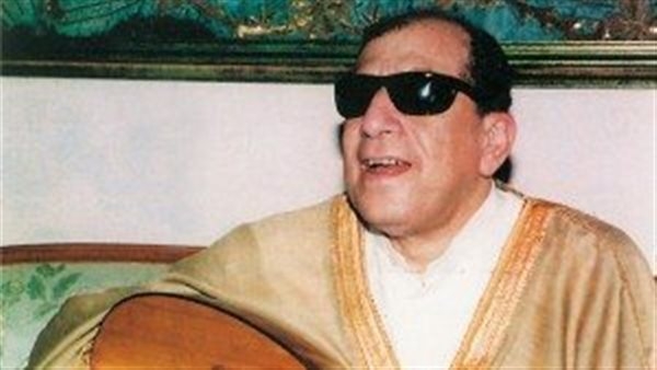 سيد مكاوي.. ابن الحارة المصرية الذي أثرى الوجدان العربي بالبهجة والجمال