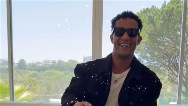 أول رد لمحمد رمضان بعد أزمة إطلالته بأمريكا: لا بلبس حلق ولا حمالة صدر (فيديو)