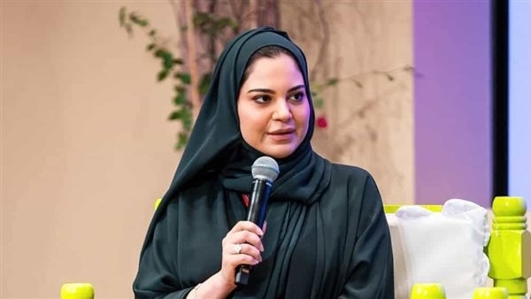 مؤلفة "ملمس الضوء": تطبيقات الهاتف تساعد الكفيف على ممارسة حياته اليومية