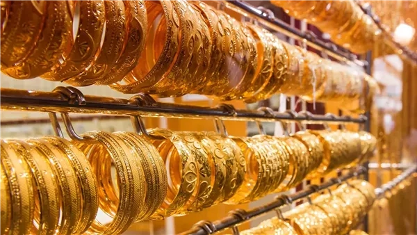 تحديث مباشر.. أسعار الذهب والسبائك اليوم بعد الارتفاع الكبير للجنيه والجرام