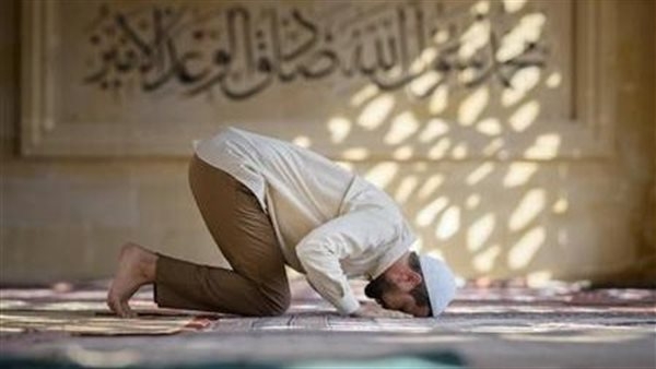 موعد أذان الظهر.. مواقيت الصلاة اليوم الإثنين 19 مايو 2025