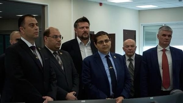 لتعزيز التعاون النووي.. رئيس هيئة المحطات يتابع تنفيذ مشروع الضبعة من سان بطرسبرغ