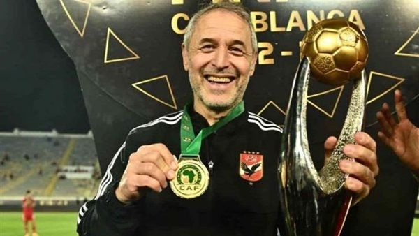 الحضرى: "كولر حقق مع الأهلي 11 بطولة.. والنادى لن يفز بكل البطولات"