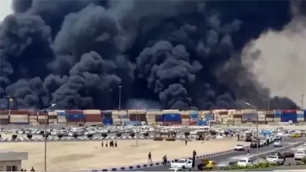 تقارير: وجود مواد متقدمة ضمن الشحنة المتسببة في حادث ميناء رجائي