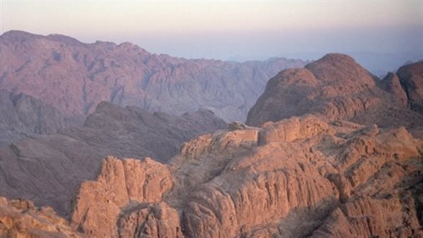 خبير أثرى يدلل على قدسية سيناء بالآيات القرآنية
