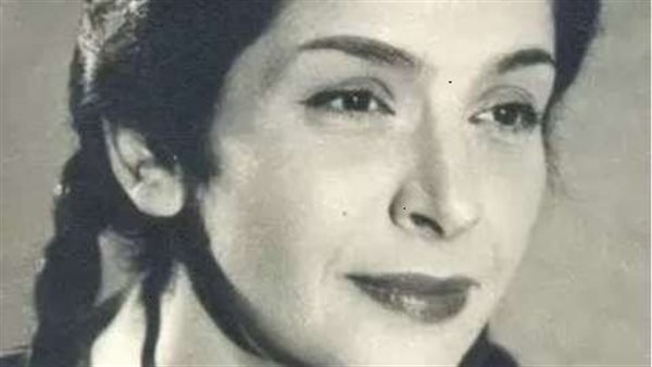 "عودة الشباب".. قصة عرض مسرحي تبادلت فيه سناء جميل البطولة مع سميحة أيوب