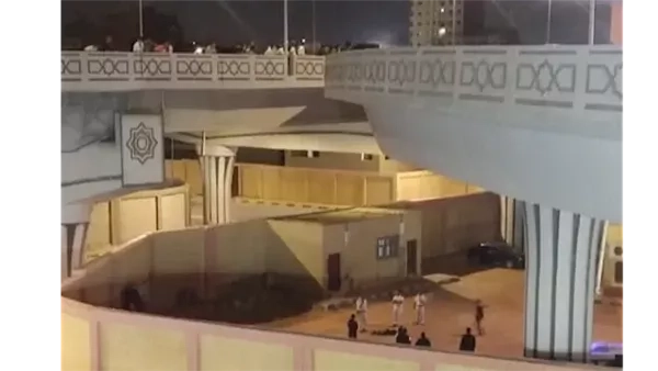 النيابة تباشر التحقيقات في مصرع سيدة سقطت من أعلى كوبري بالجيزة