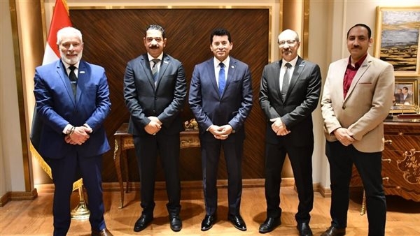 وزير الرياضة يلتقى رئيس الدولى للكاراتيه التقليدى لبحث استضافة مصر لكأس العالم 2026